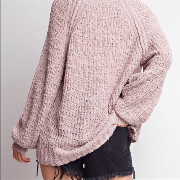 NEW!❗️LAST ONE❗️SO COMFY SWEATER - Picture 3 of 8